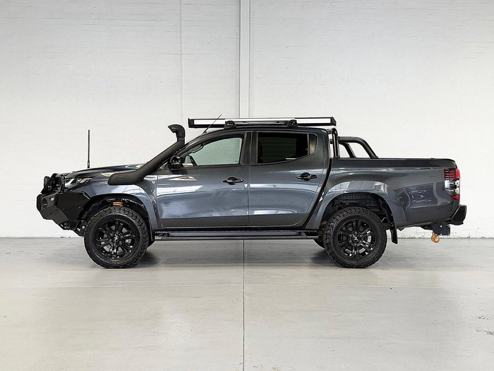 2022 Mitsubishi Triton GSR MR MY22 4X4 Dual Range Graphite Grey with Black Roof