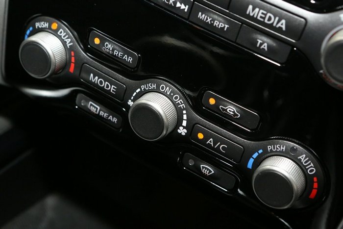 2019 Nissan Pathfinder ST