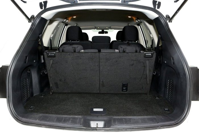 2019 Nissan Pathfinder ST