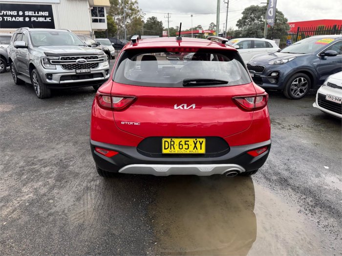 2024 KIA STONIC S