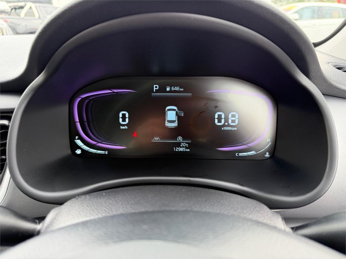 2024 KIA STONIC S
