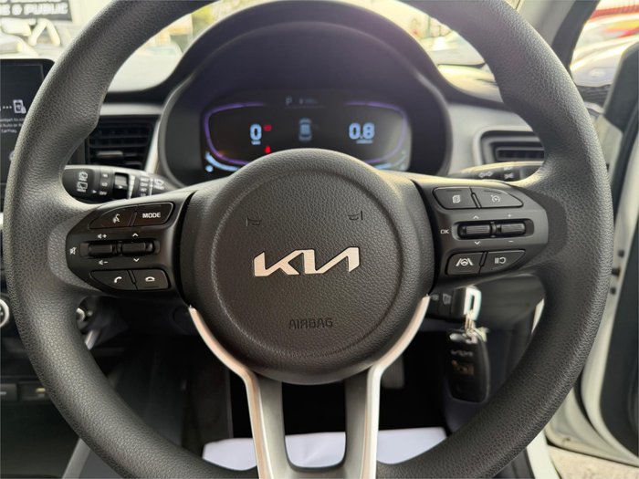 2024 KIA STONIC S