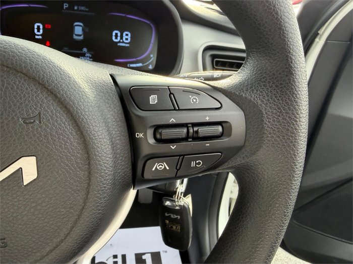 2024 KIA STONIC S