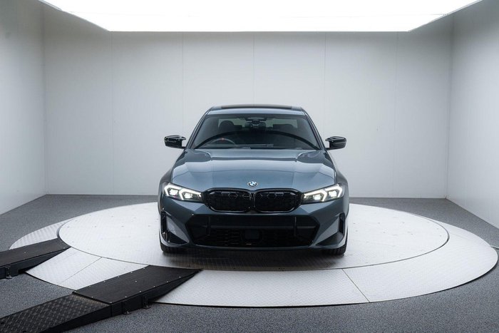 2025 BMW 3 Series M340i xDrive