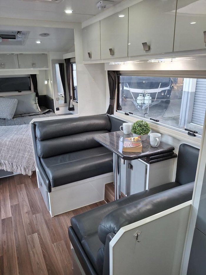 2015 Traveller Utopia