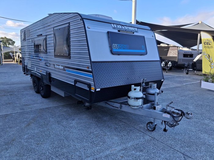 2015 Traveller Utopia
