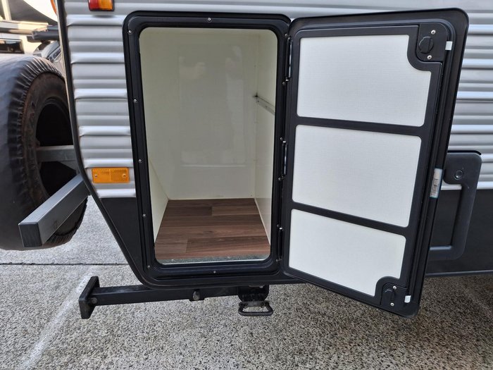 2015 Traveller Utopia