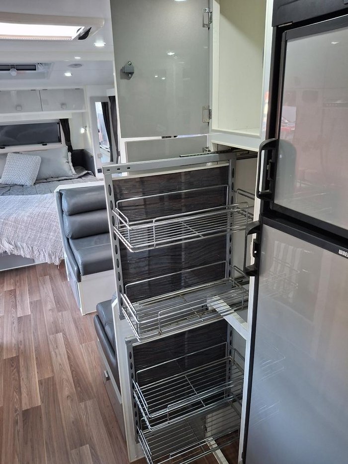 2015 Traveller Utopia