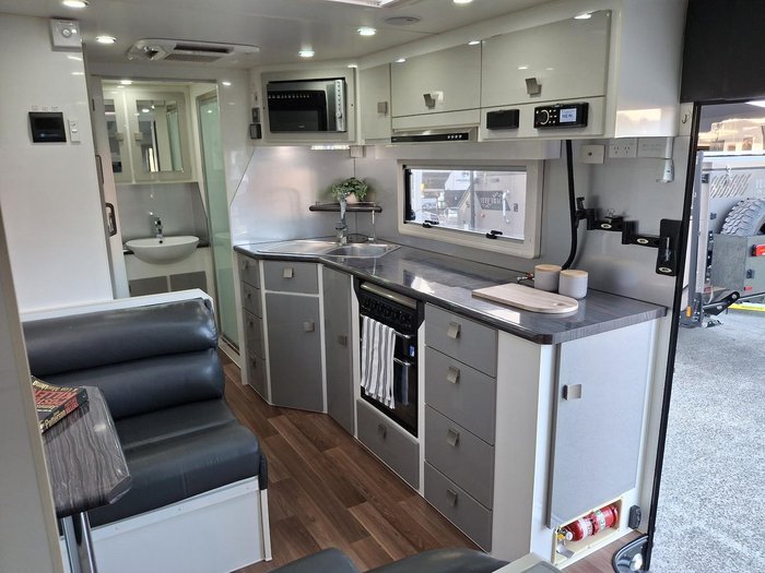 2015 Traveller Utopia