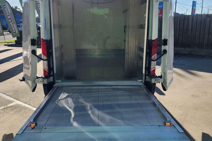 2017 Ford Transit 350L VO MY17.75 Frozen White