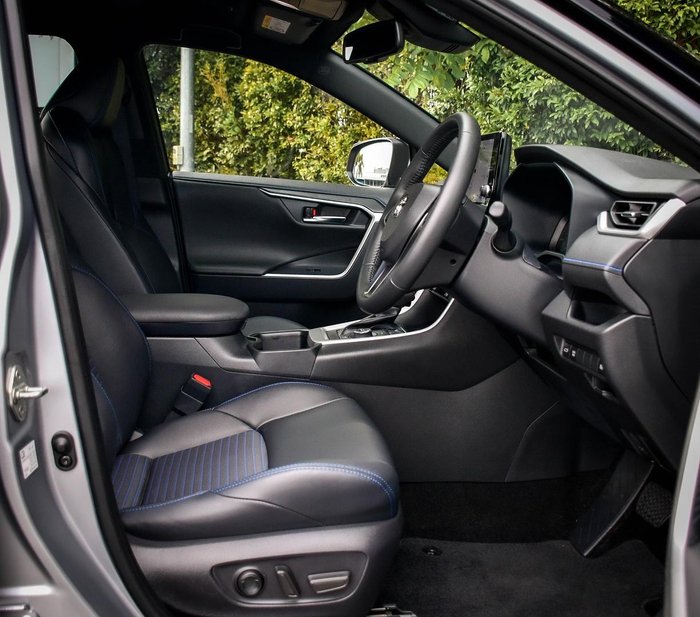 2024 Toyota RAV4 XSE