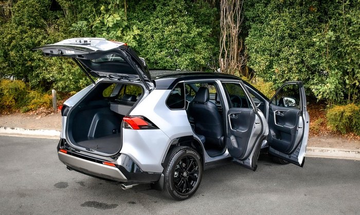 2024 Toyota RAV4 XSE