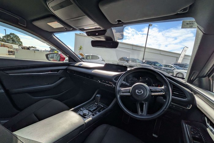 2020 Mazda 3 G20 Evolve
