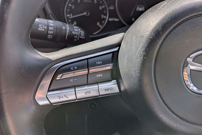 2020 Mazda 3 G20 Evolve