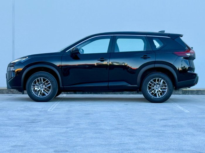2026 Nissan X-TRAIL ST