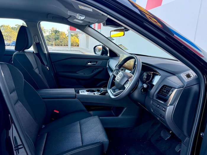 2026 Nissan X-TRAIL ST
