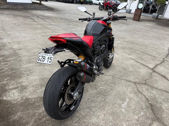 2023 Ducati Monster SP