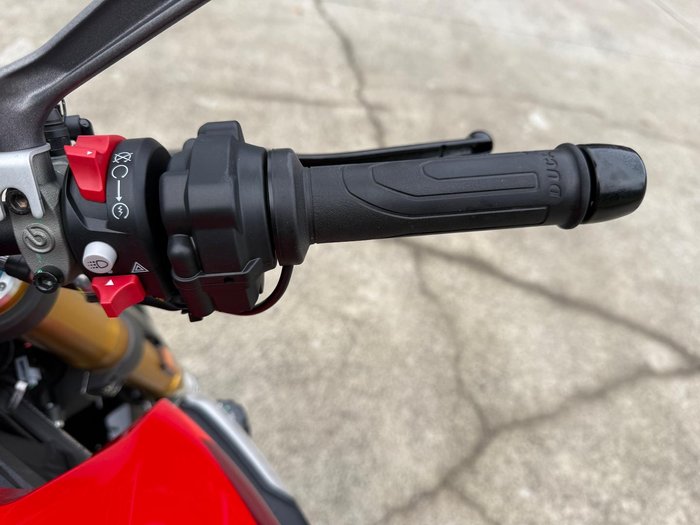 2023 Ducati Monster SP