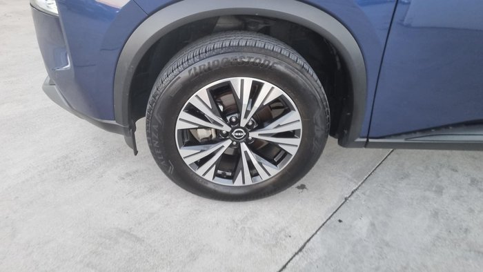 2024 Nissan X-TRAIL ST-L