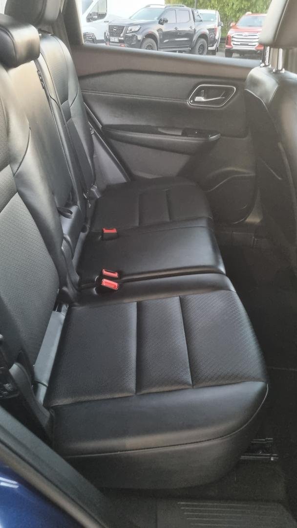 2024 Nissan X-TRAIL ST-L