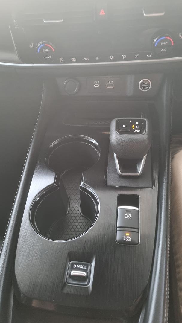 2024 Nissan X-TRAIL ST-L