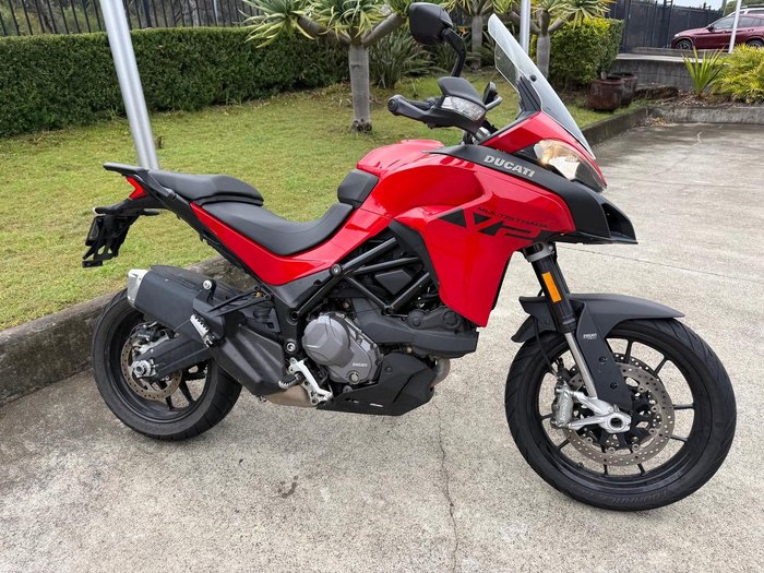 2023 Ducati Multistrada V2