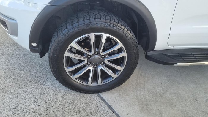 2019 Ford Everest Titanium