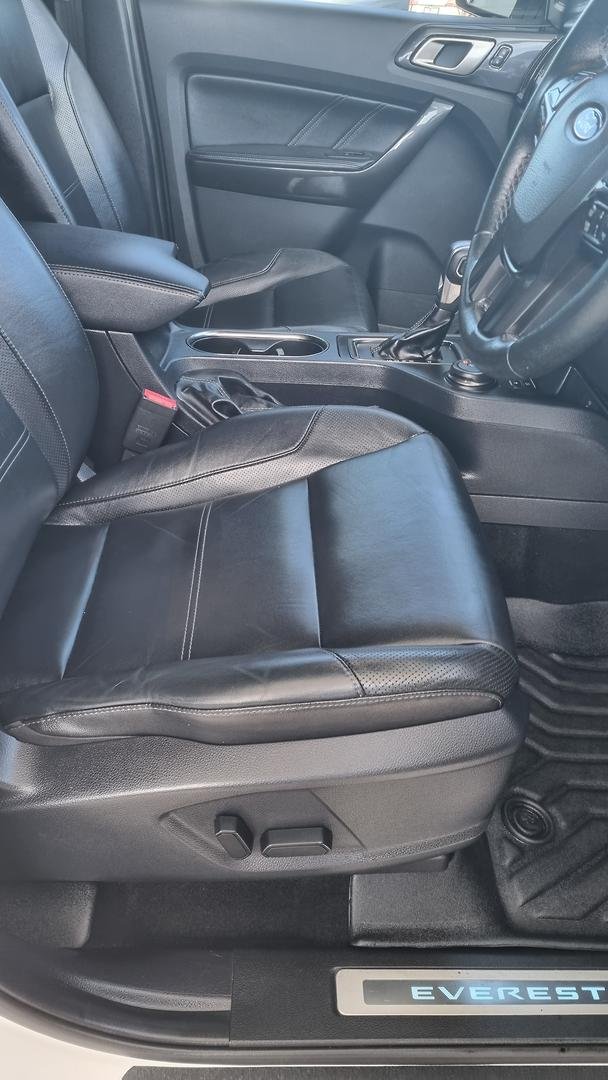 2019 Ford Everest Titanium