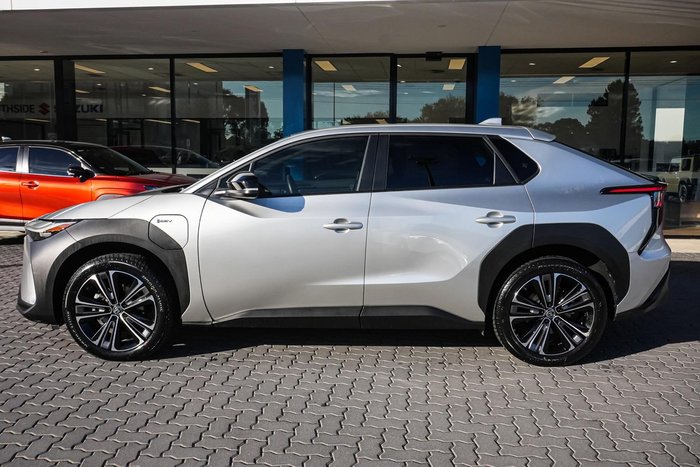 2024 Toyota bZ4X