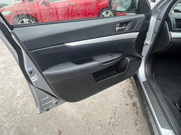 2013 Subaru Outback 2.5i