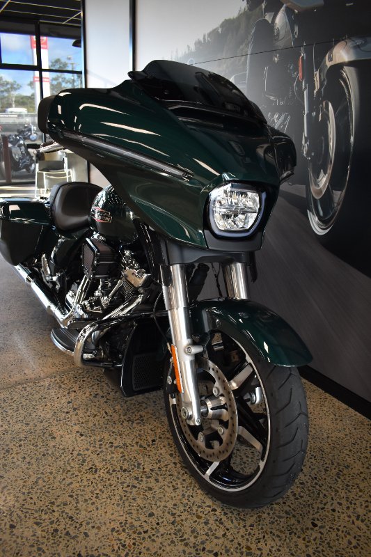 2024 HARLEY-DAVIDSON FLHX STREET GLIDE (117)