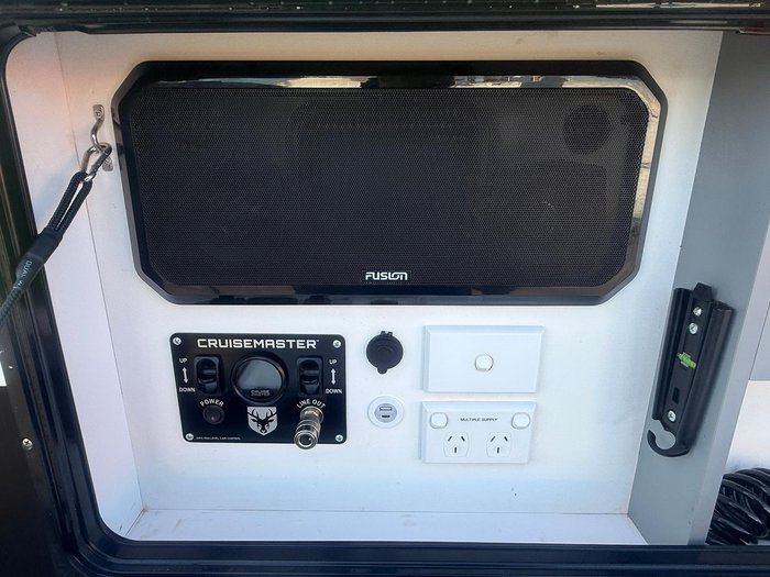 2025 Vecto Caravans Crossborder 20' ( 6.0M )