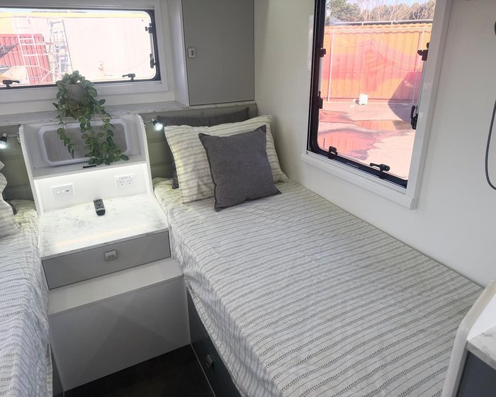 2025 Vecto Caravans Crossborder 20' ( 6.0M )