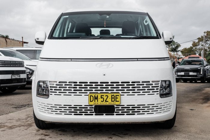 2024 Hyundai STARIA