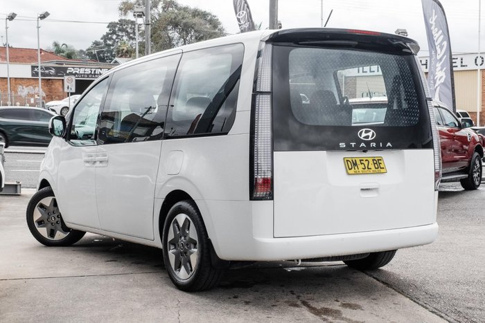 2024 Hyundai STARIA