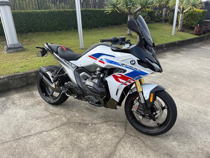2025 BMW R 1300 RS Performance