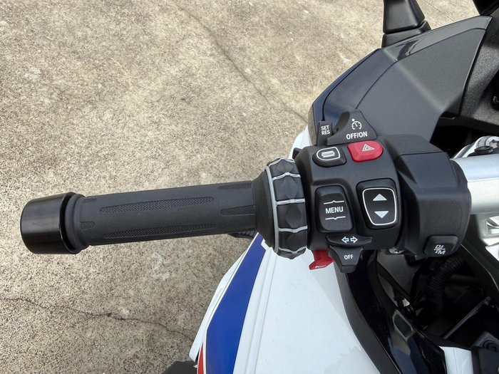 2025 BMW R 1300 RS Performance