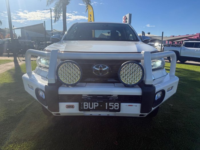 2022 Toyota Hilux SR5