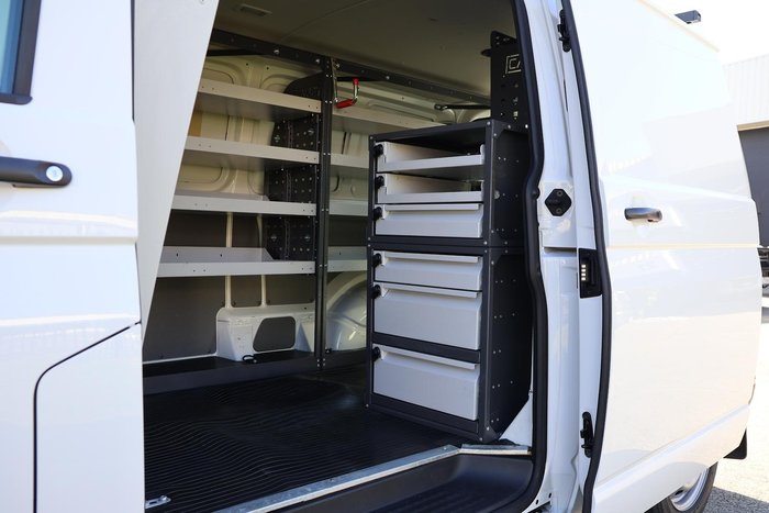 2023 Volkswagen Transporter TDI340