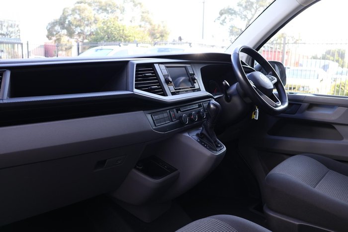 2023 Volkswagen Transporter TDI340