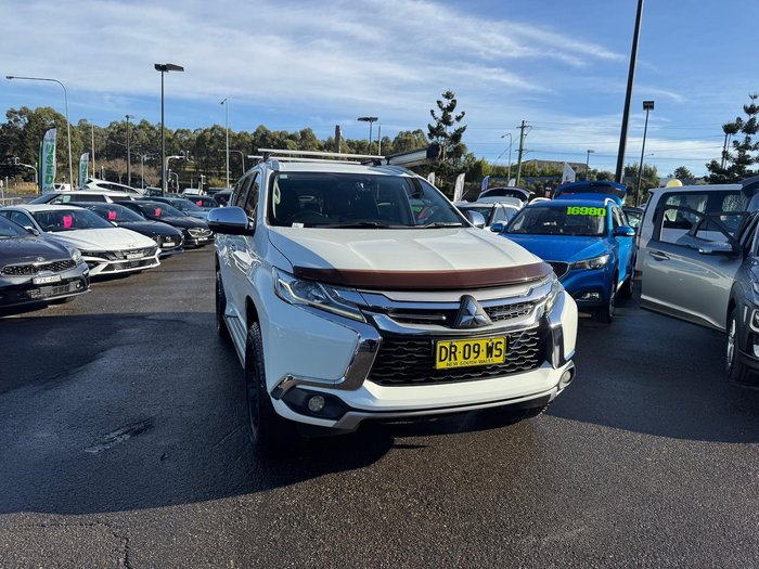 2017 Mitsubishi Pajero Sport GLS