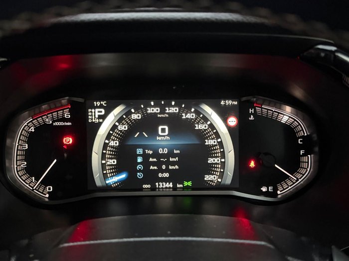 2024 Isuzu D-MAX BLADE