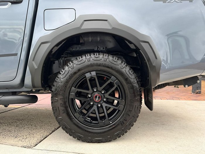 2024 Isuzu D-MAX BLADE