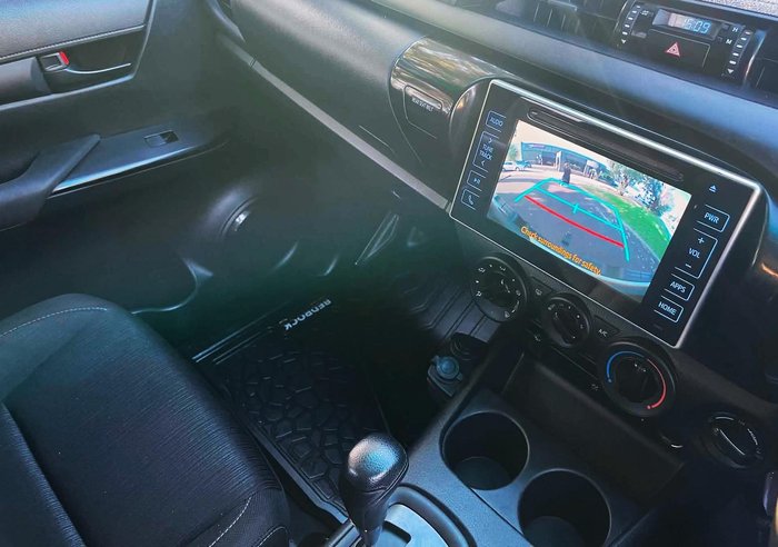 2019 Toyota Hilux SR