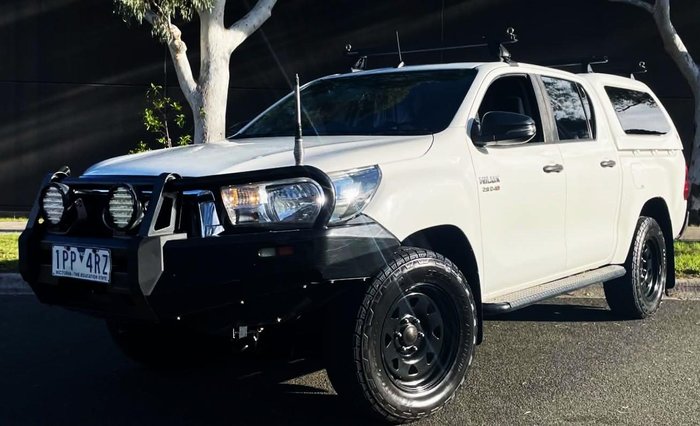 2019 Toyota Hilux SR