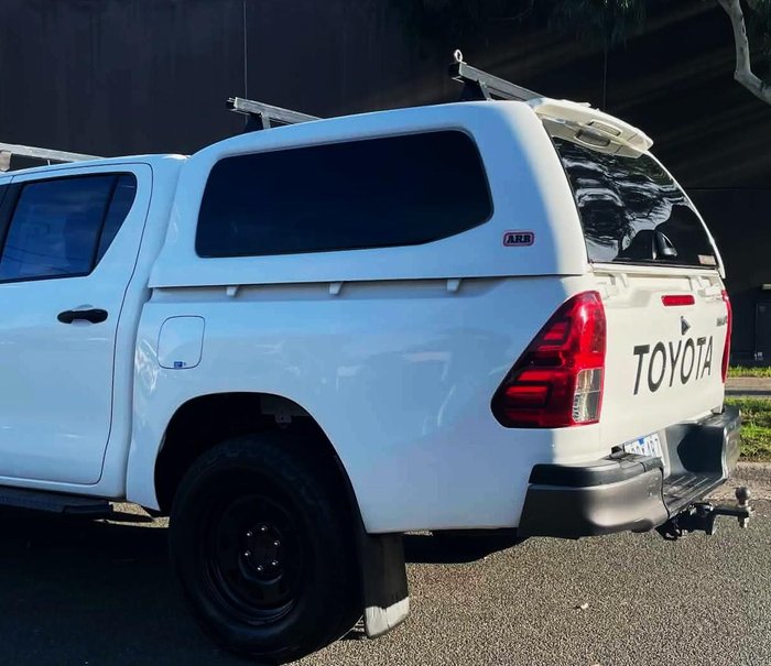 2019 Toyota Hilux SR