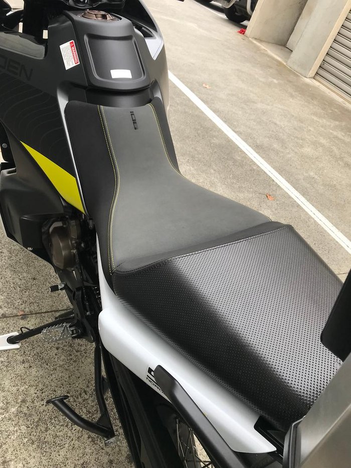 2022 Husqvarna Norden 901