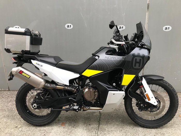2022 Husqvarna Norden 901