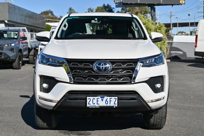 2025 Toyota Fortuner GXL GUN156R 4X4 Dual Range Glacier White
