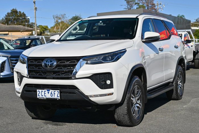 2025 Toyota Fortuner GXL GUN156R 4X4 Dual Range Glacier White
